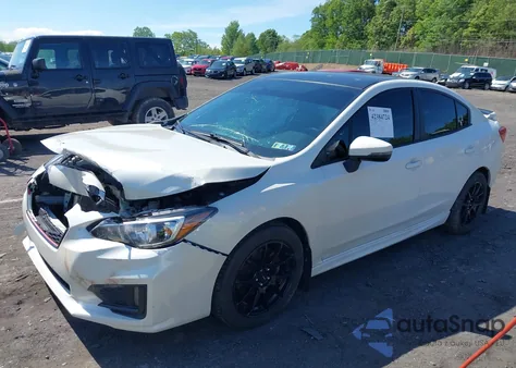 2018 Subaru Impreza 2.0I Sport z USA, uszkodzony, nr VIN 4S3GKAK65J3611805